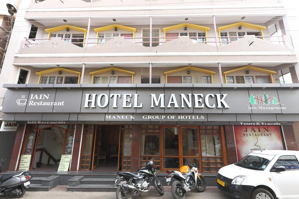 Hotel Maneck Udagamandalam Exterior photo