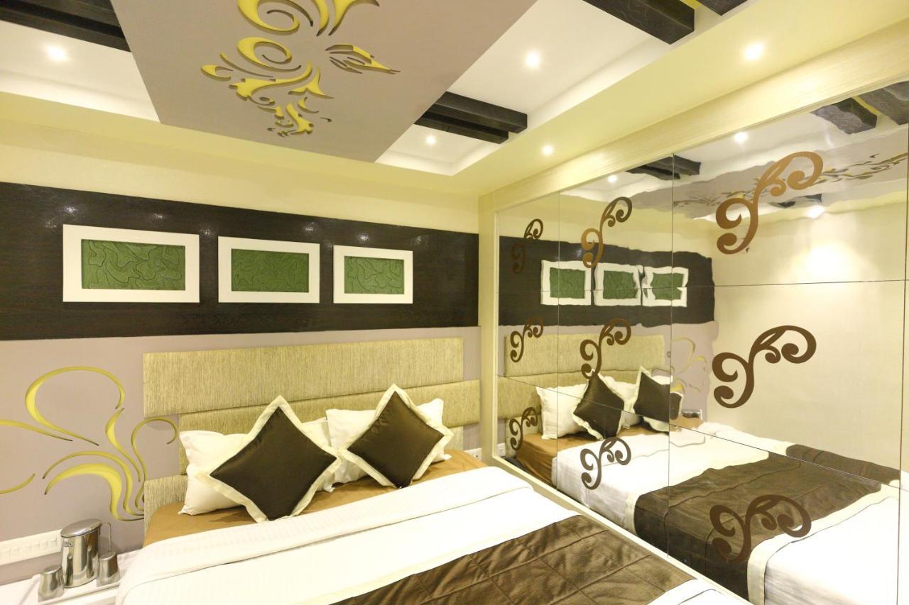 Hotel Maneck Udagamandalam Exterior photo